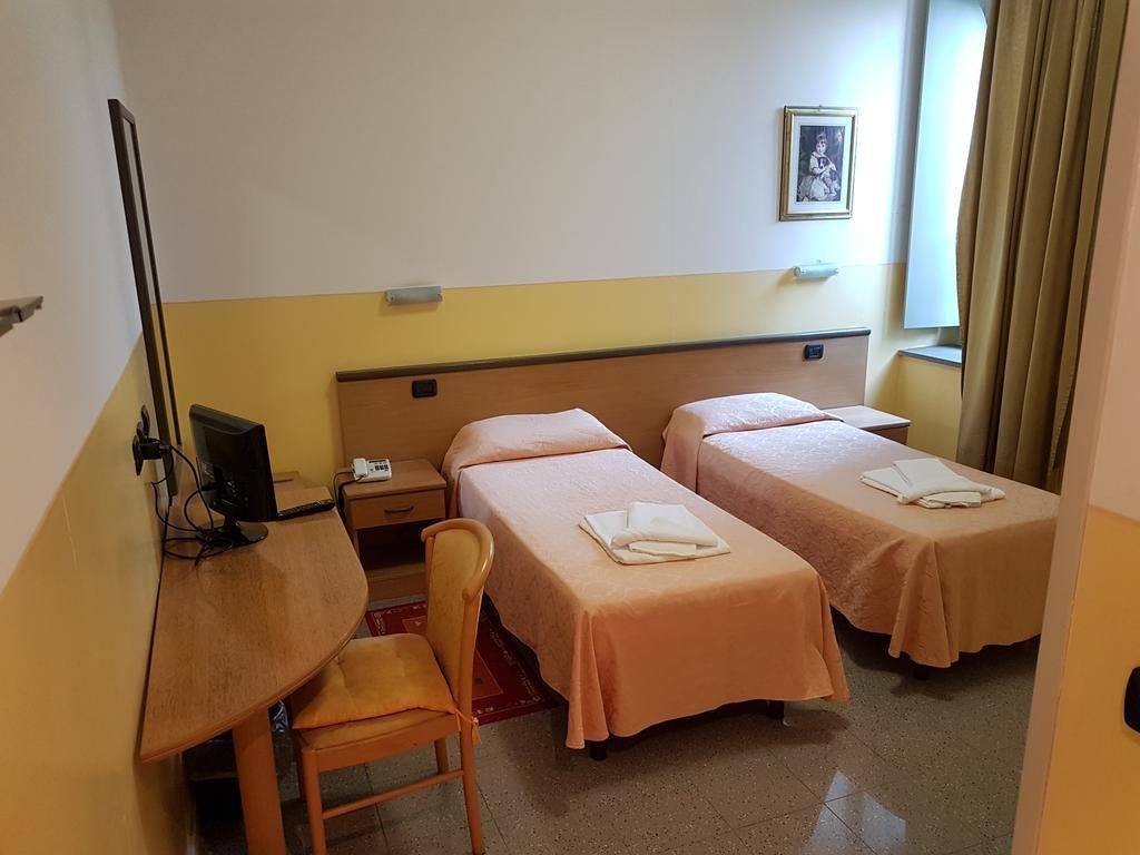 Master Hotel Castelvetro Piacentino Eksteriør billede